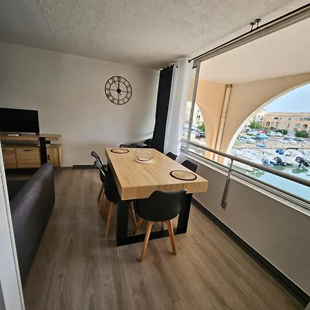 شقة - - 6personnes - Renove - Moderne - En Bord De Avec Clim