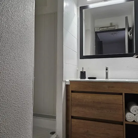 - - 6personnes - Renove - Moderne - En Bord De Avec Clim *